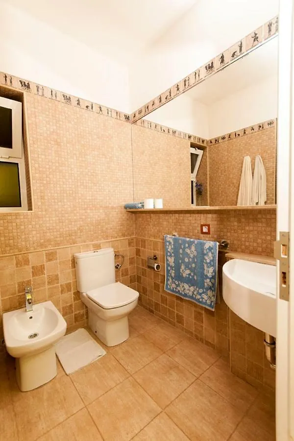 Centrico Y Tranquilo Apartamento Con Wifi Santa Cruz de Tenerife Spain